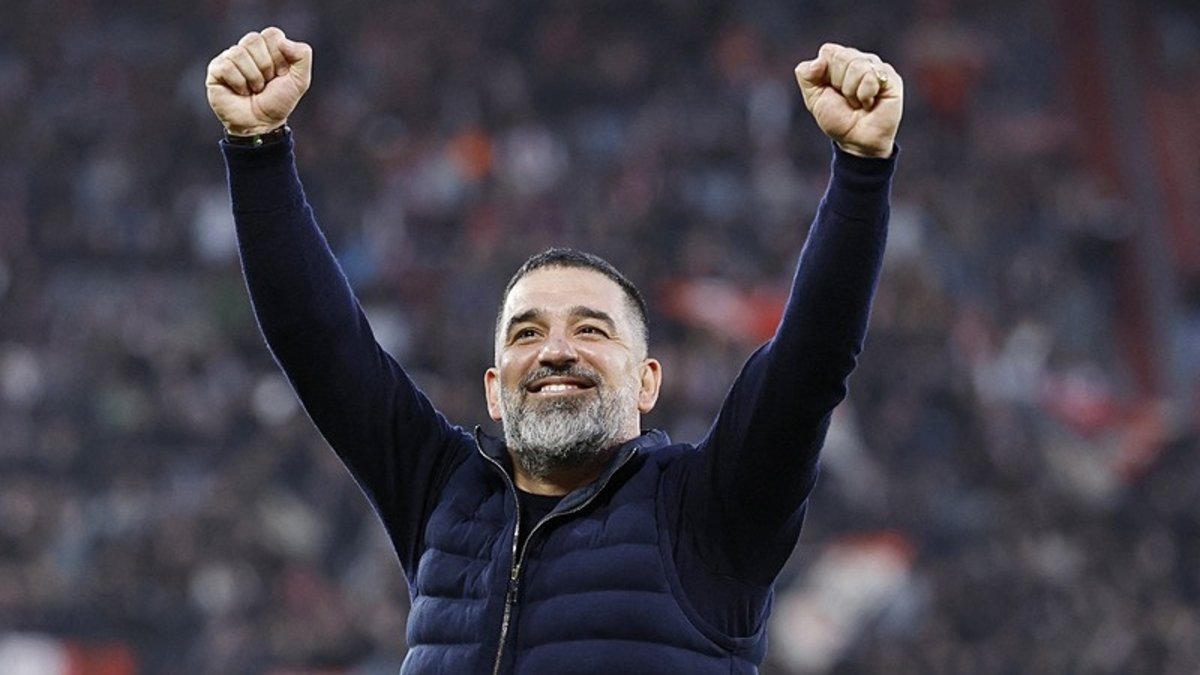 Arda Turan tarihe geçti! Shakhtar Donetsk Ukrayna’da şampiyon