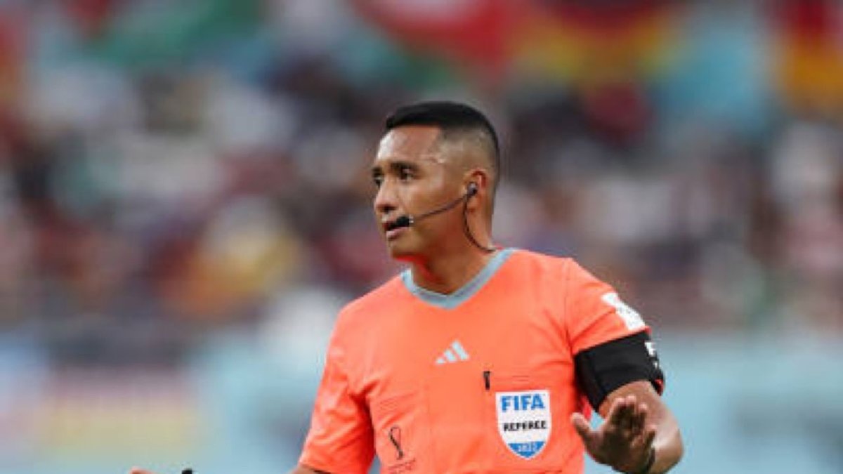 Türkiye-Paraguay maçının hakemi belli oldu!