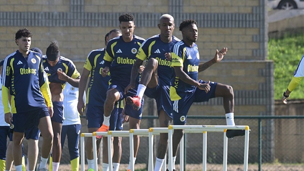 Fenerbahçe'de 17 ayrılık hazırlığı!