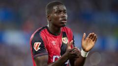 Hull, defans oyuncusu Mendy'yi kulüp rekoru karşılığında imzaladı