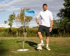 Futbolcular 'hayatımda gördüğüm en kötü topu' taklit etmek için silahlanma yarışına girdi